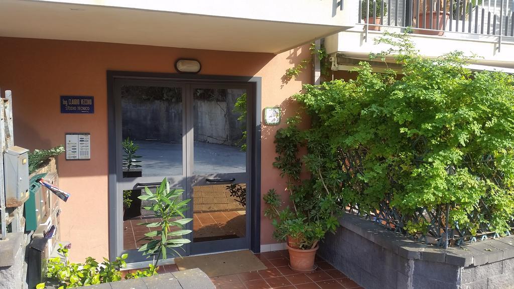 Baia Giardini Apartments Zewnętrze zdjęcie