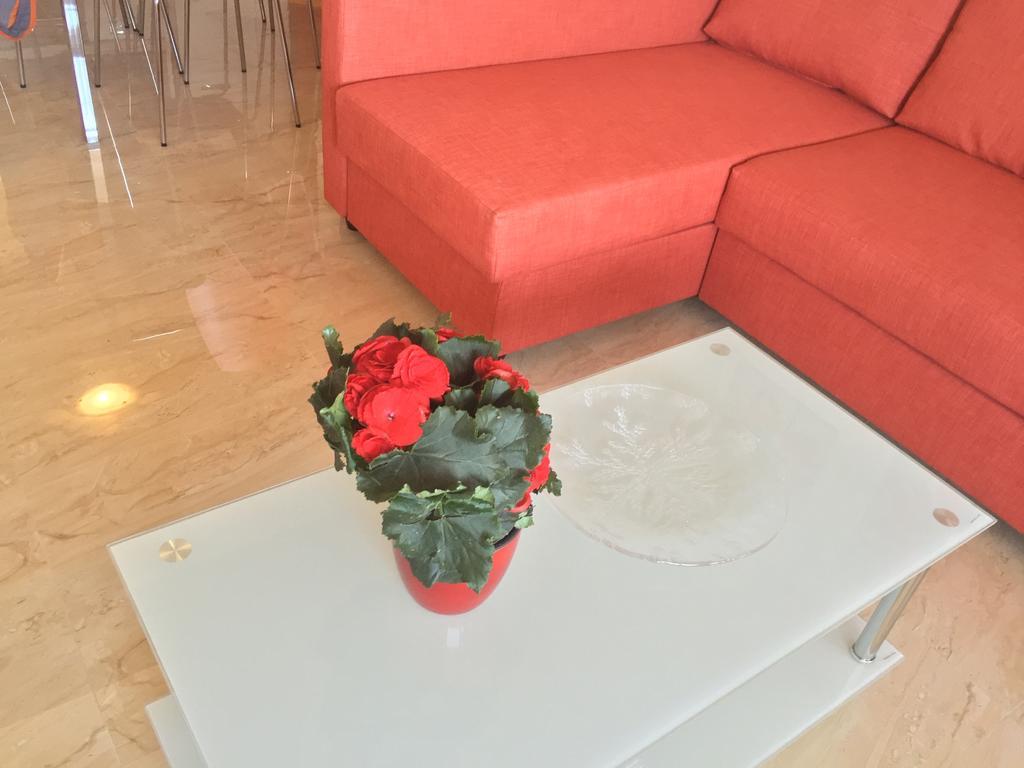 Baia Giardini Apartments Zewnętrze zdjęcie