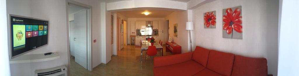 Baia Giardini Apartments Zewnętrze zdjęcie